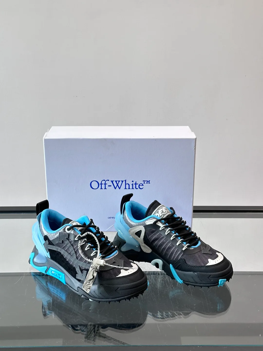 Кроссовки Женские Off-White 17682014