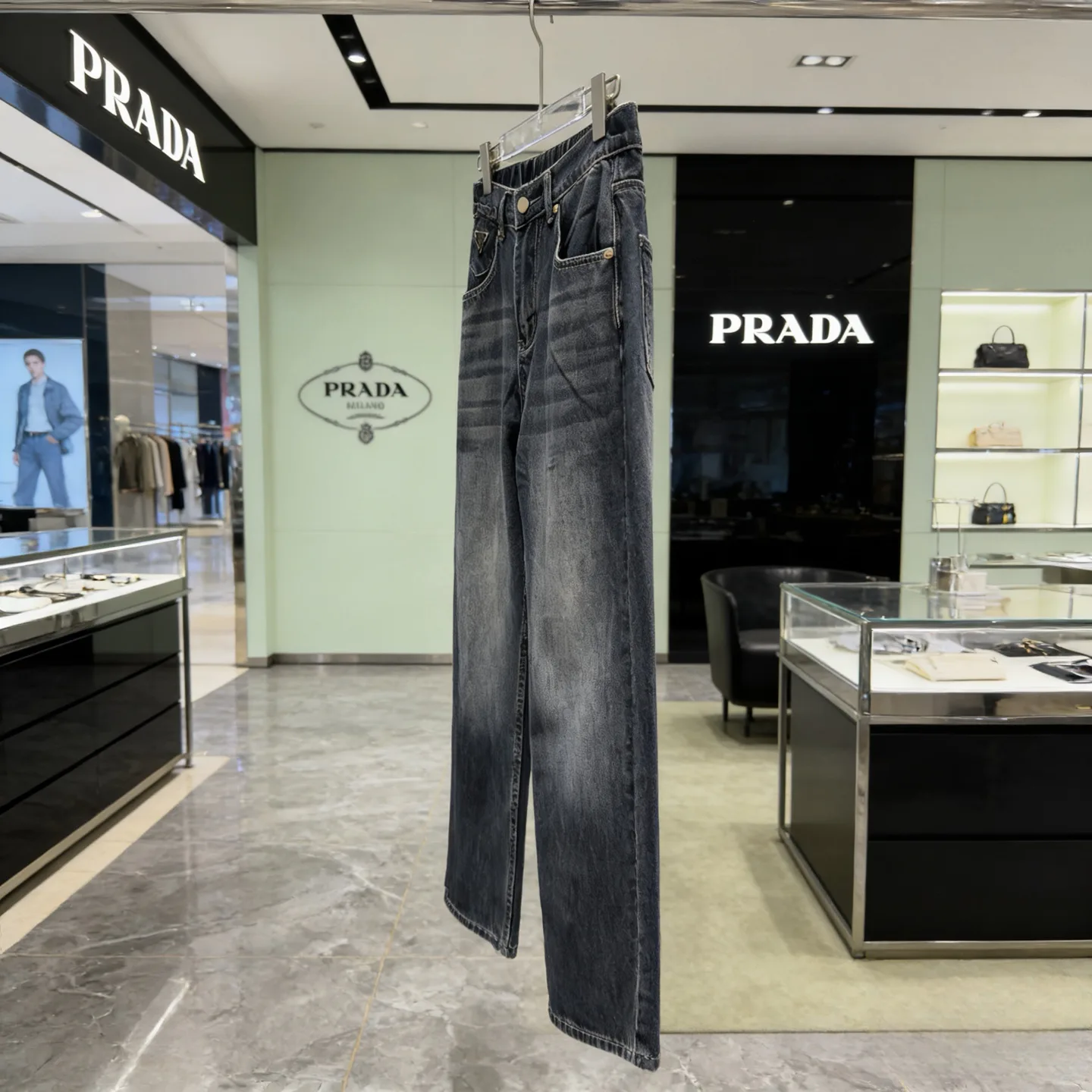 Джинсы Мужские Prada 11717254