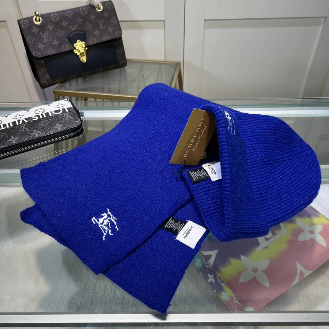 Головные Уборы Burberry 823953