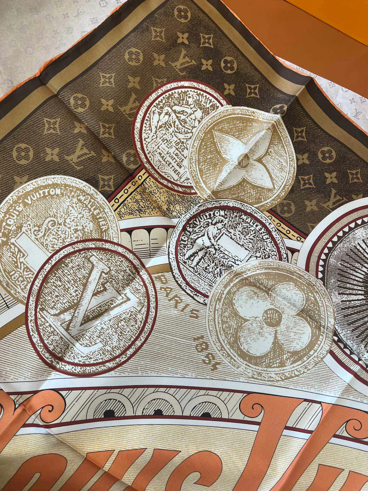 Шарфы Louis Vuitton 7211