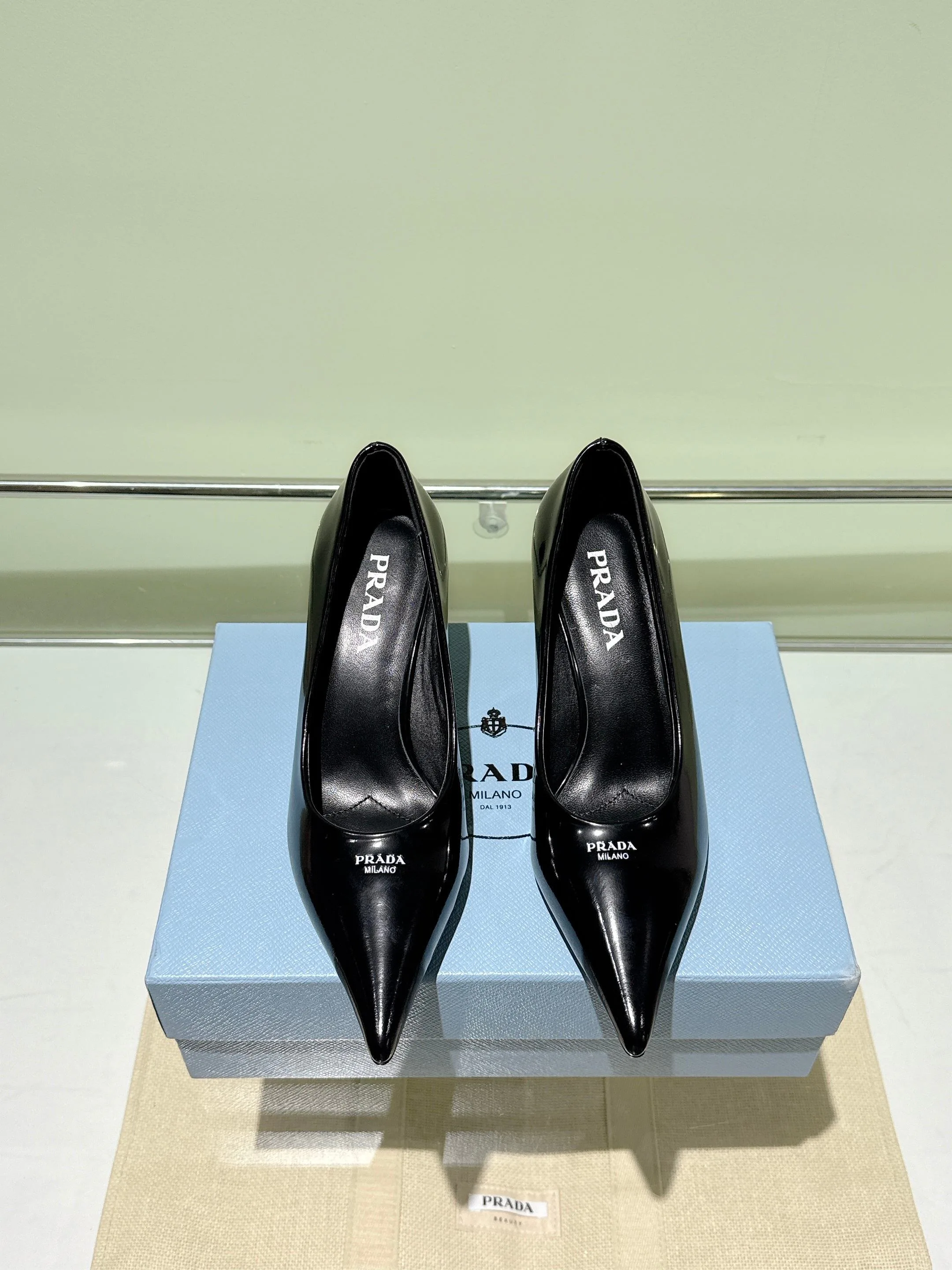 Туфли Женские Prada 18083942