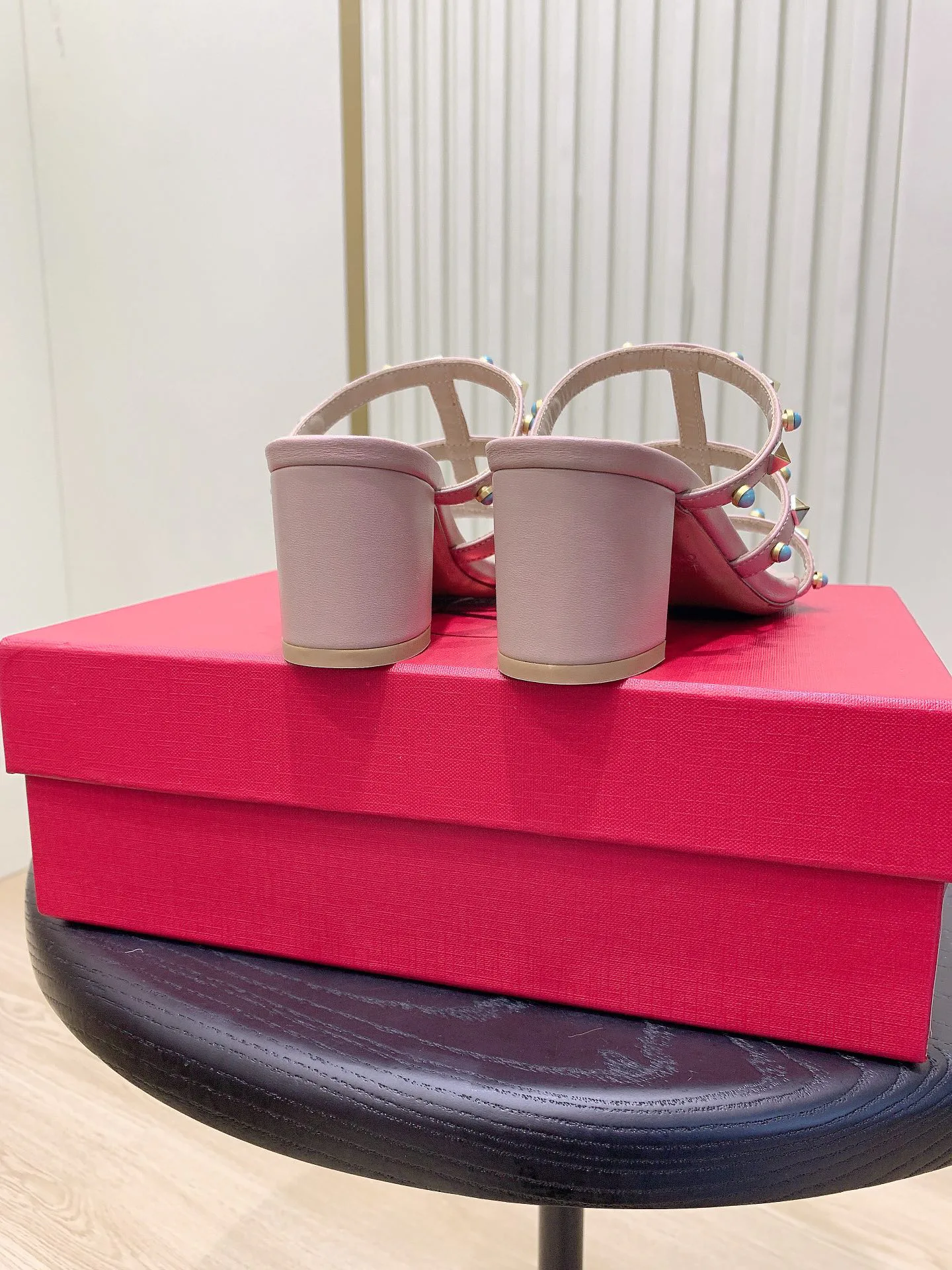 Босоножки Женские Valentino 748135