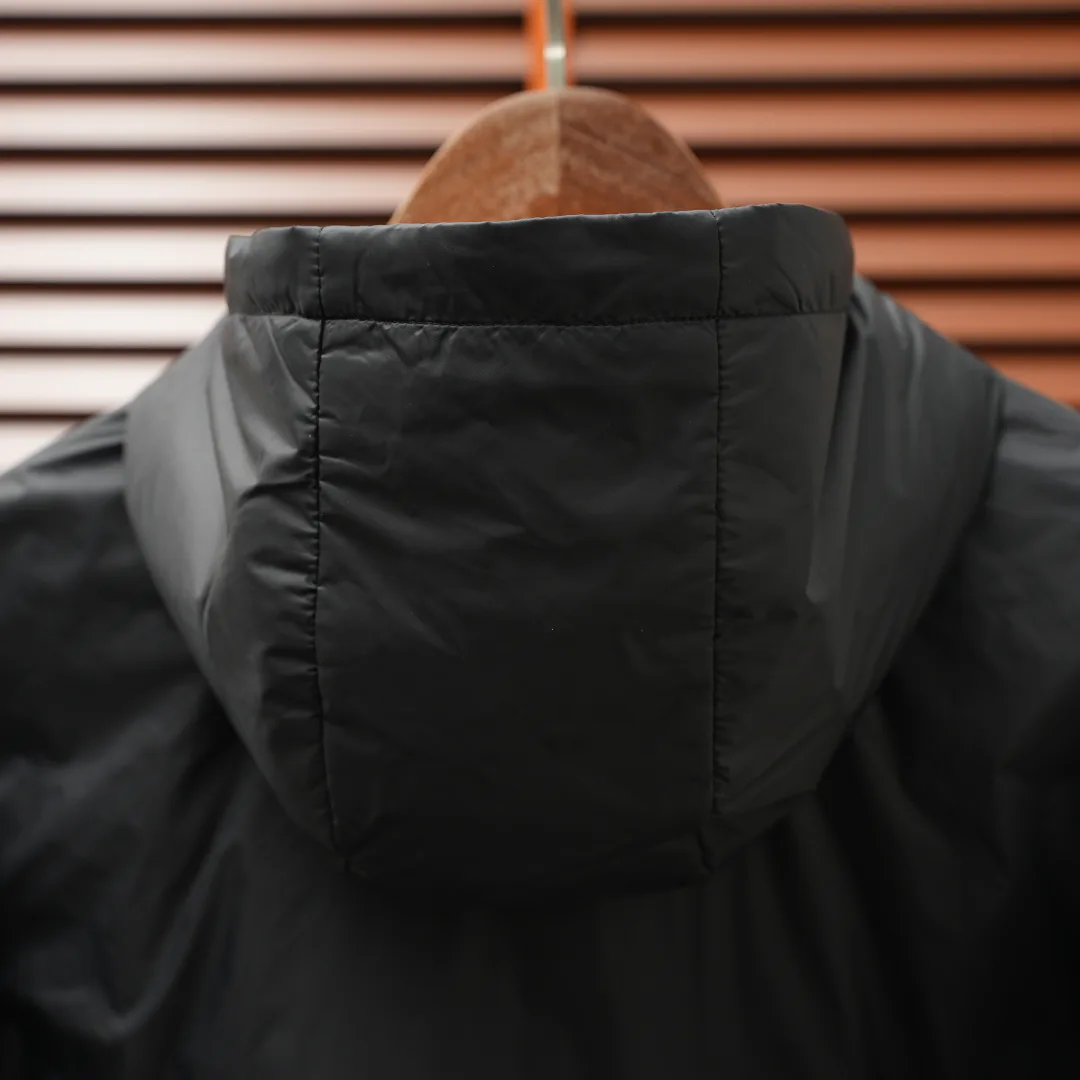 Куртки И Пуховики Женские Prada 18883184