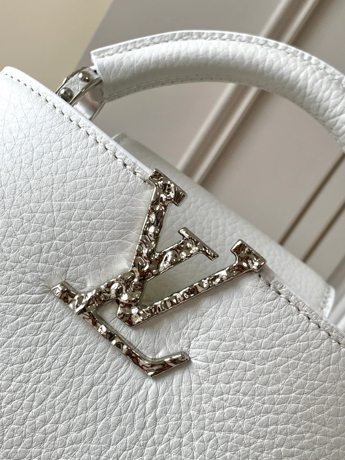 Классические Сумки Женские Louis Vuitton 17802978