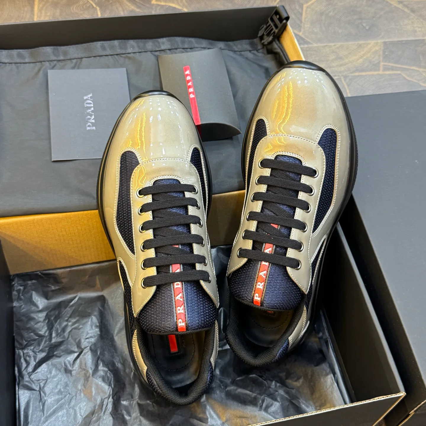 Кроссовки Женские Prada 18267056