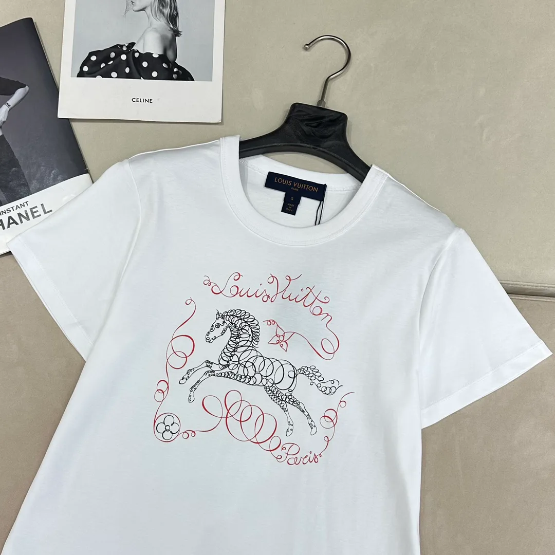 Футболки Женские Louis Vuitton 1292422