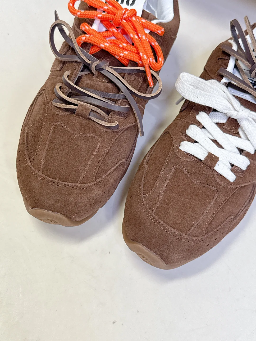 Кроссовки Женские Miu Miu 13454789