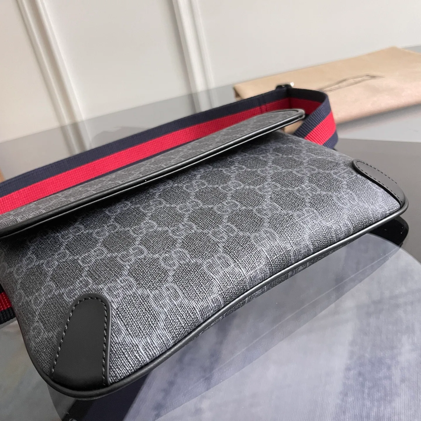 Классические Сумки Женские Gucci 13558885
