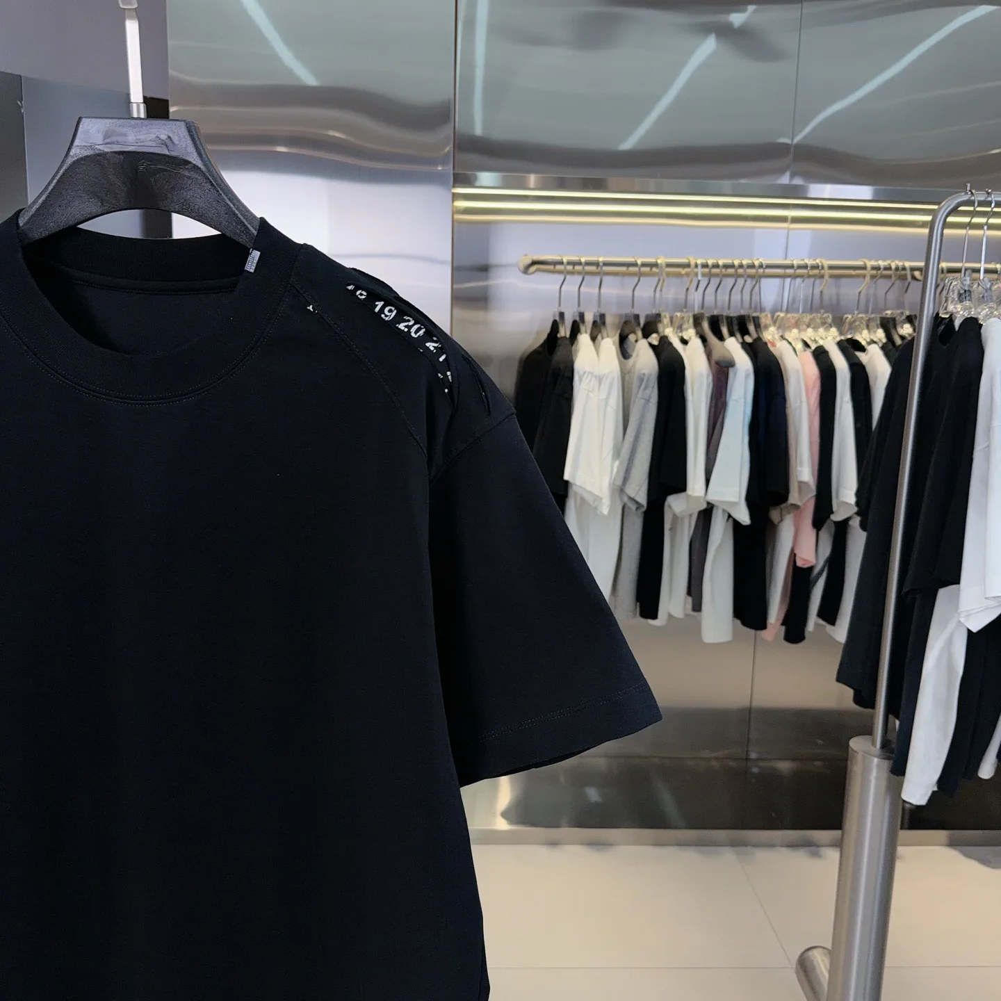Футболки Мужские Maison Margiela 13424553