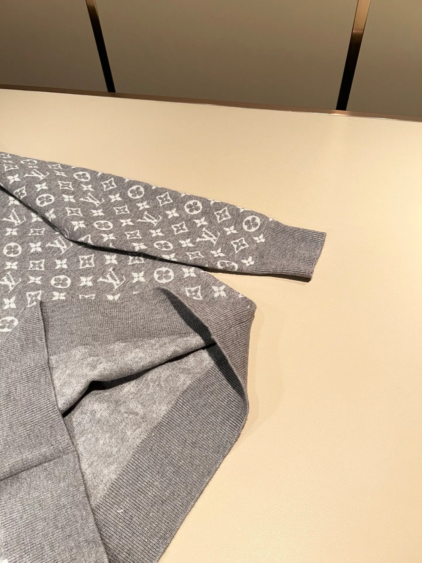 Джемперы И Свитеры Мужские Louis Vuitton 18446380