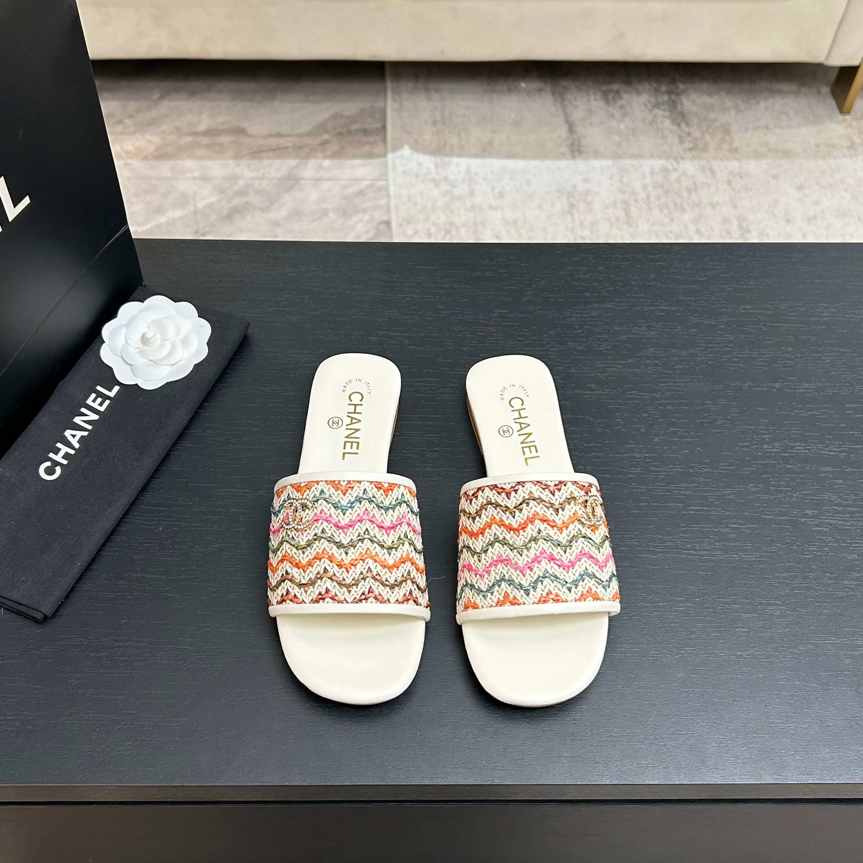 Шлепанцы Женские Chanel 10611367