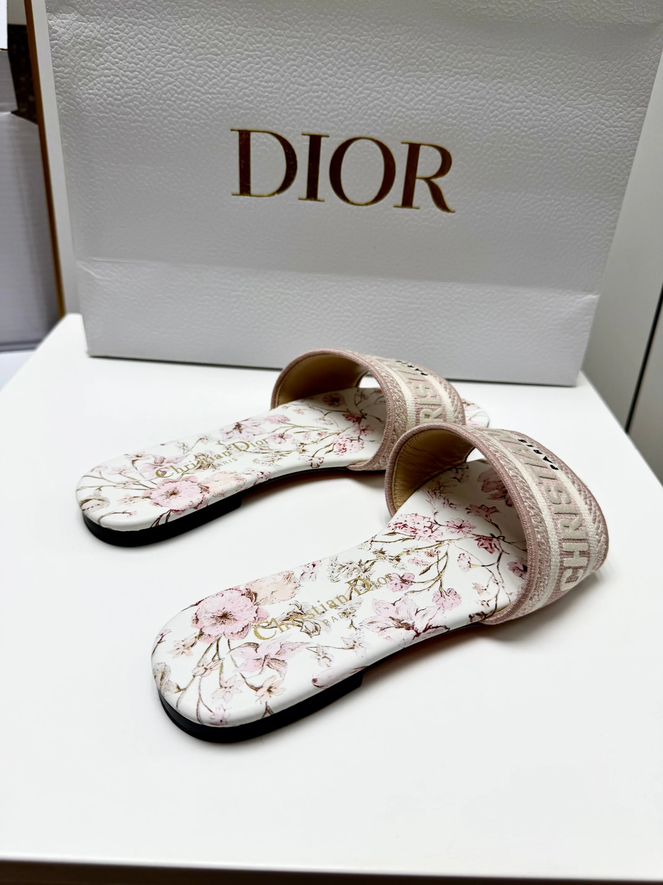 Тапочки Женские Christian Dior 12879961
