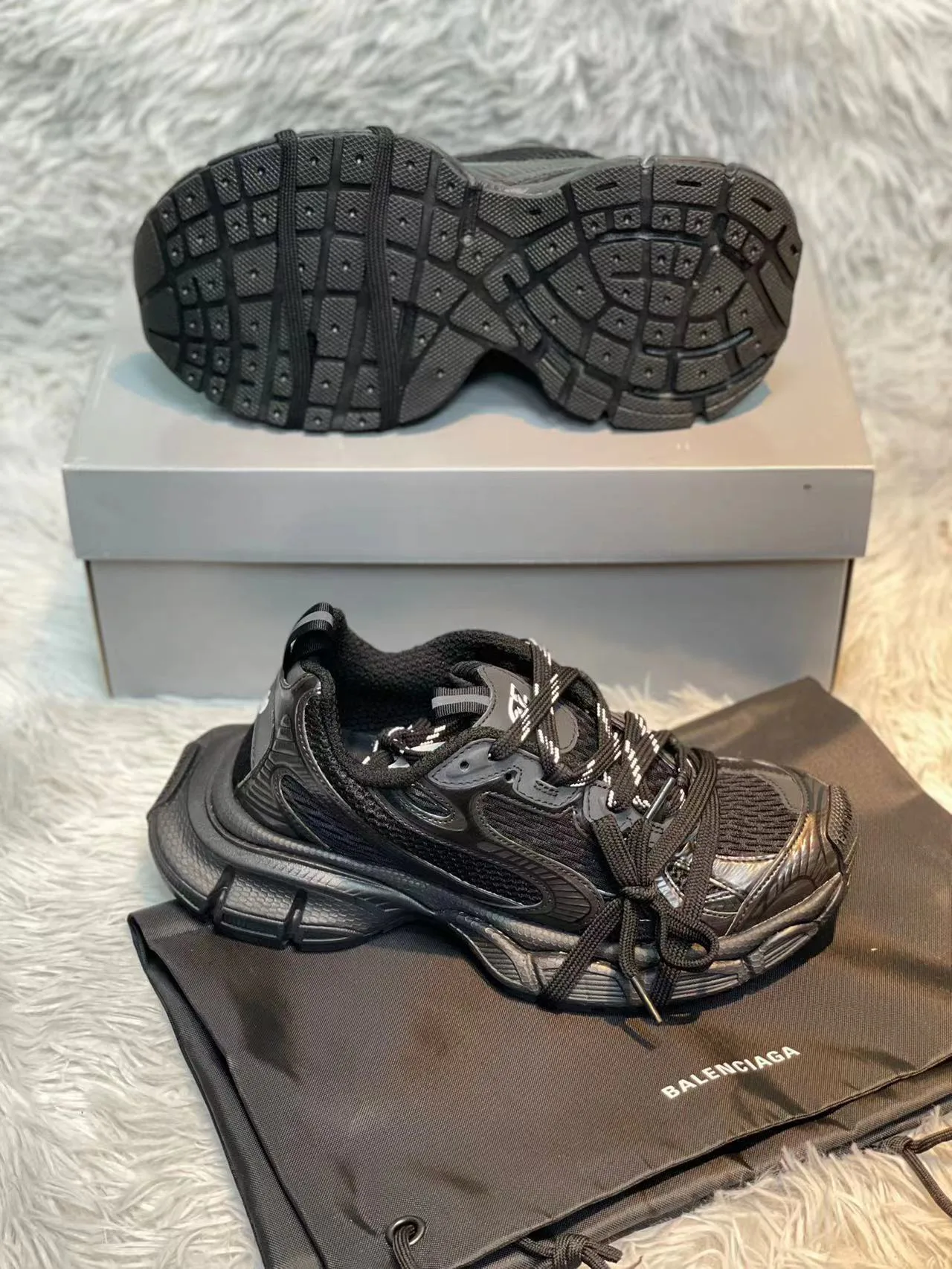 Кроссовки Женские Balenciaga 11567707