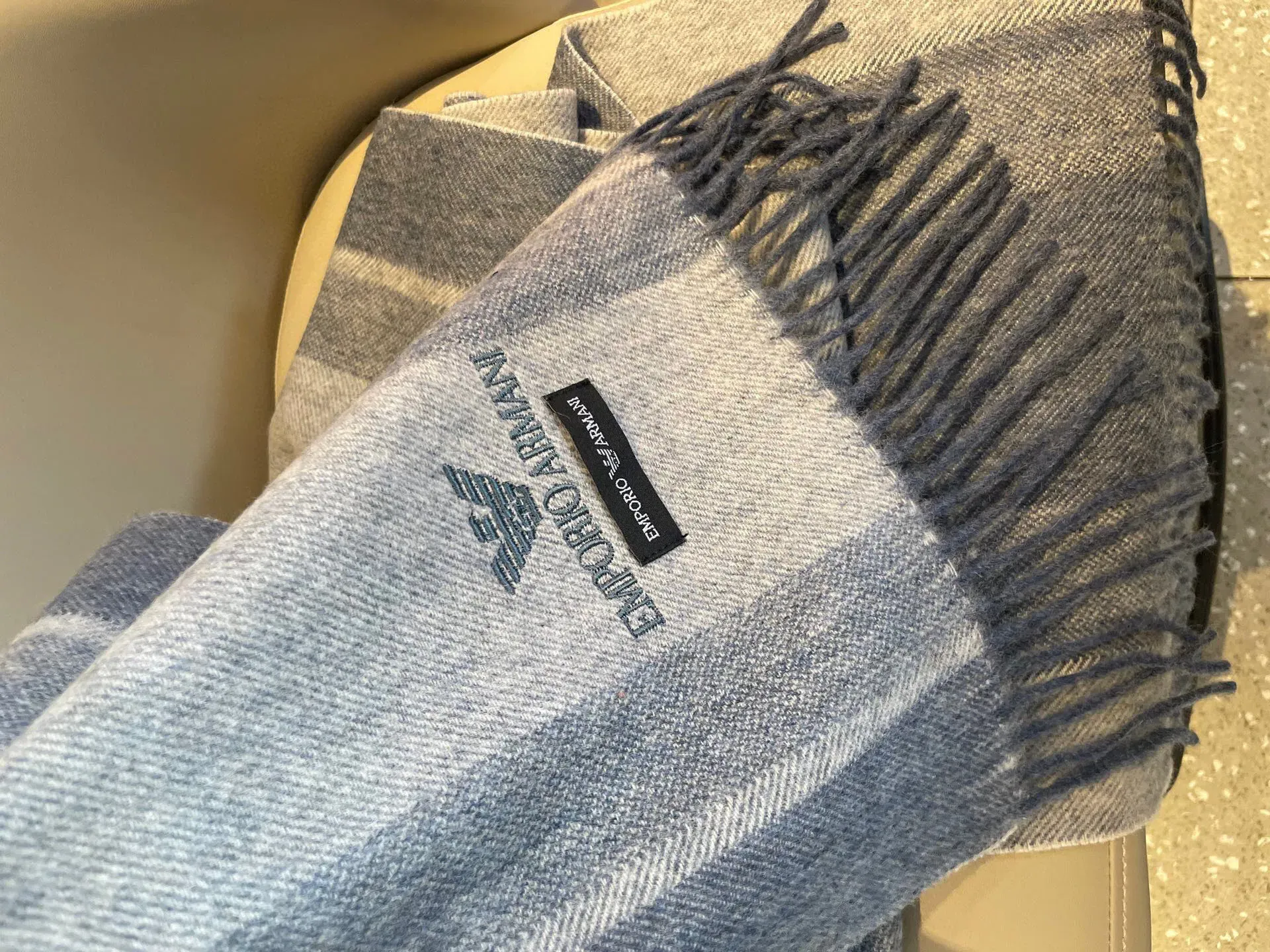 Шарфы Armani 386168