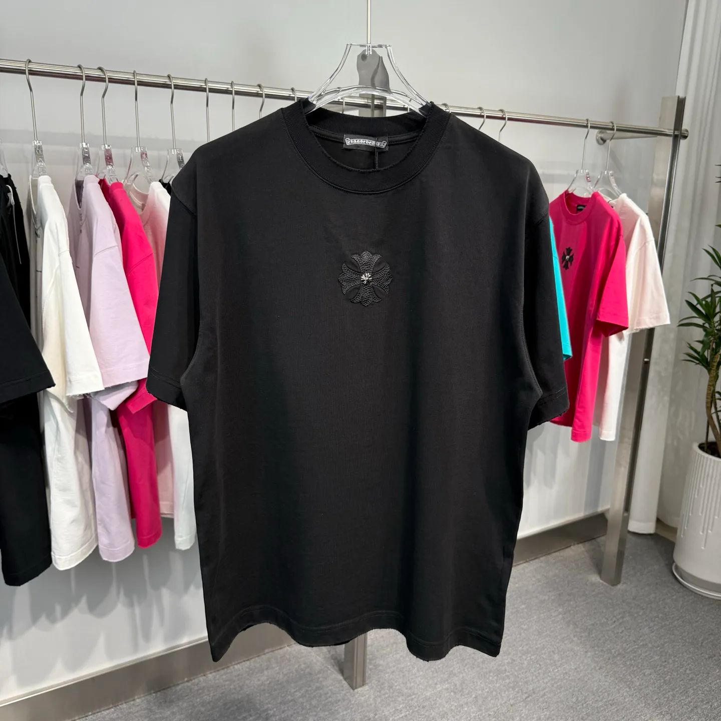 Футболки Женские Chrome Hearts 5082343