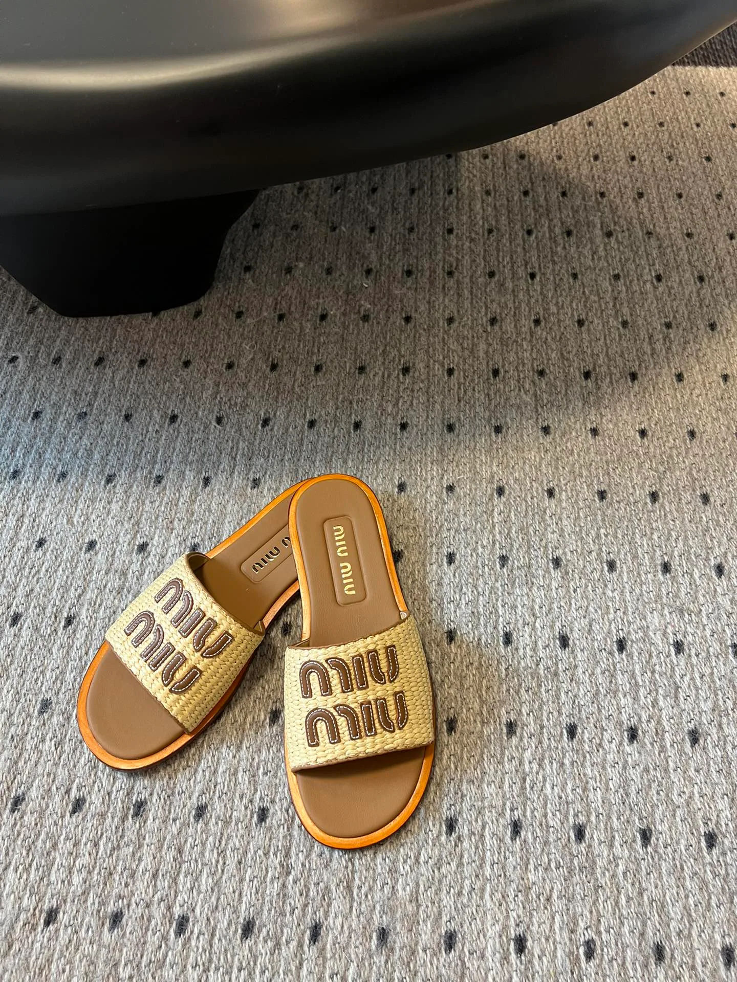 Шлепанцы Женские Miu Miu 13024