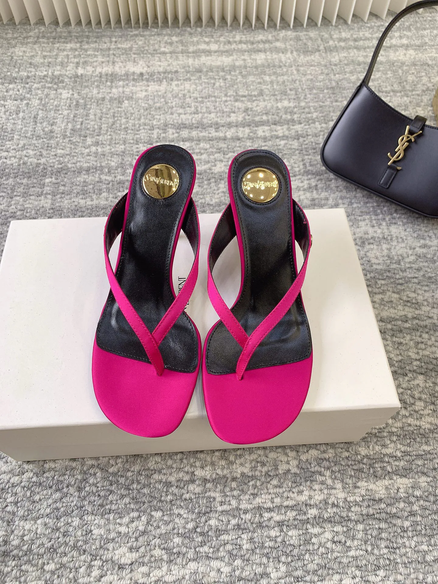 Босоножки Женские Saint Laurent 13229115