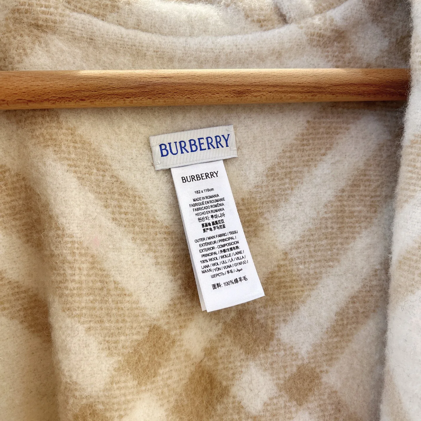 Шарфы Burberry 754505