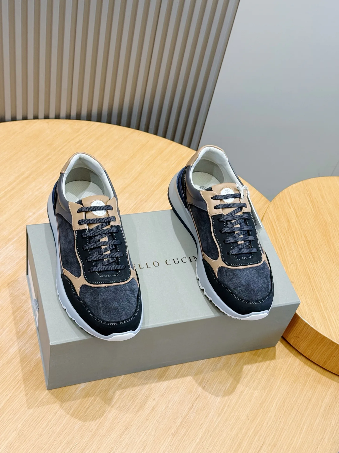 Кроссовки Мужские Brunello Cucinelli 18165325
