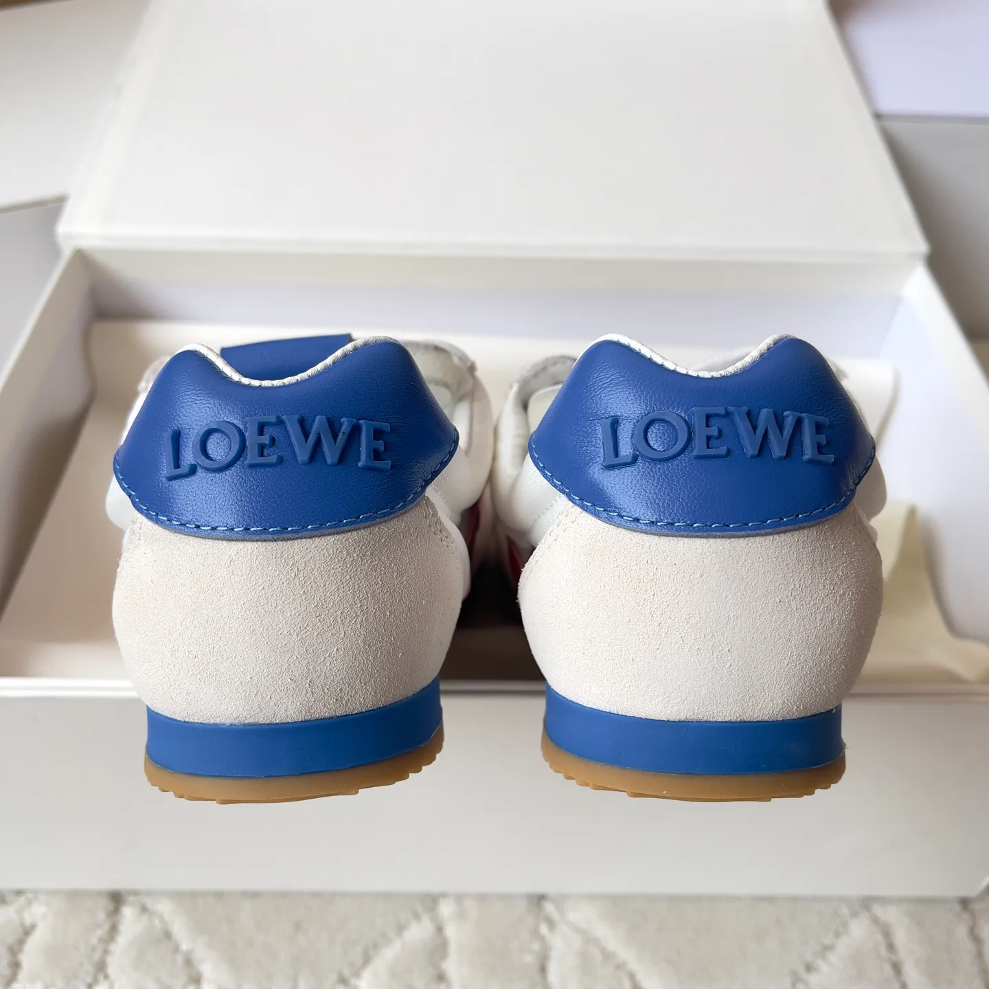 Кроссовки Женские Loewe 18781781