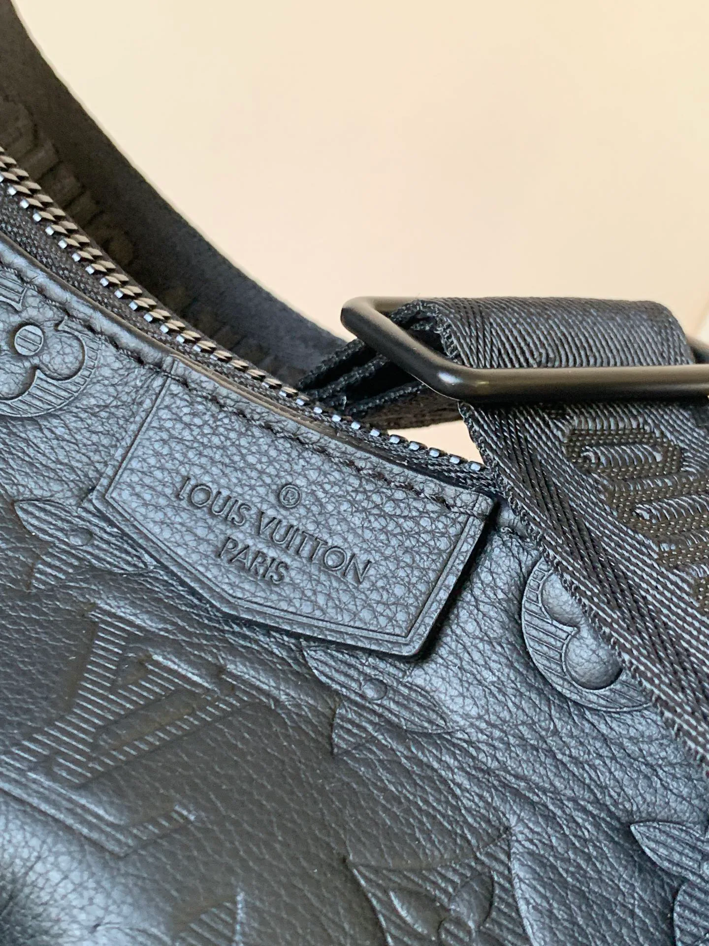 Классические Сумки Женские Louis Vuitton 13435247
