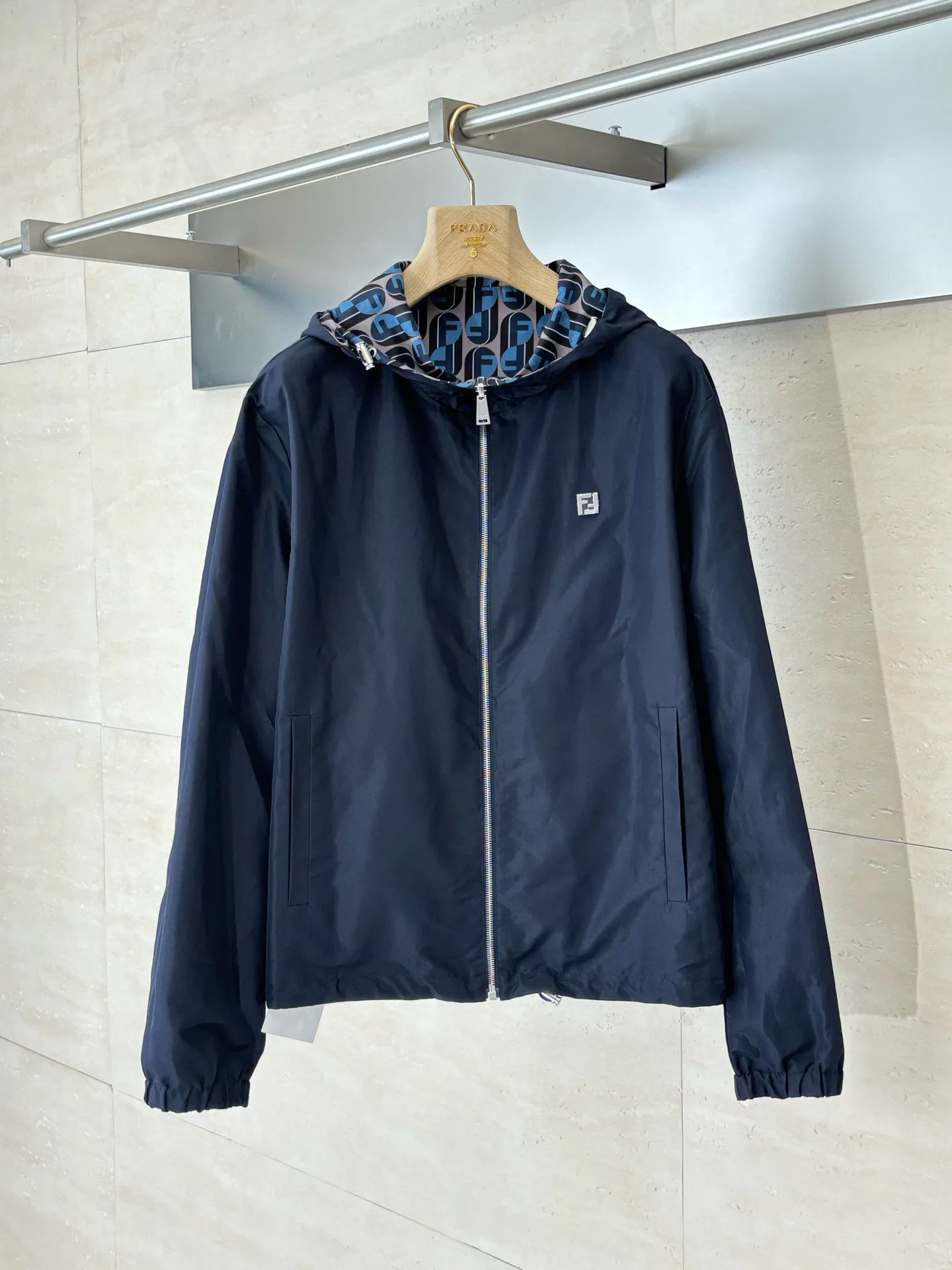 Куртки И Пуховики Мужские Fendi 168595