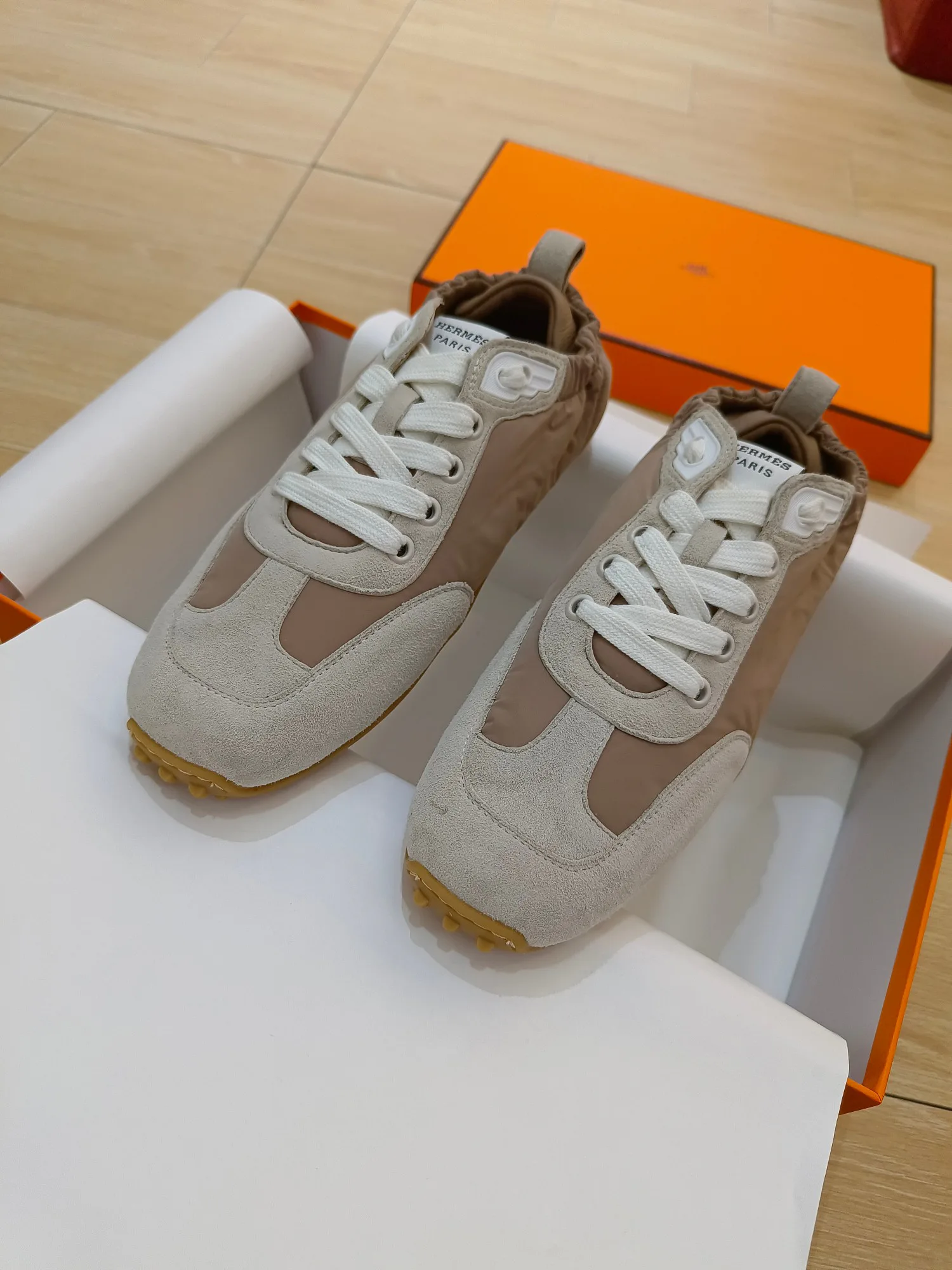 Кроссовки Женские Hermes 1285107