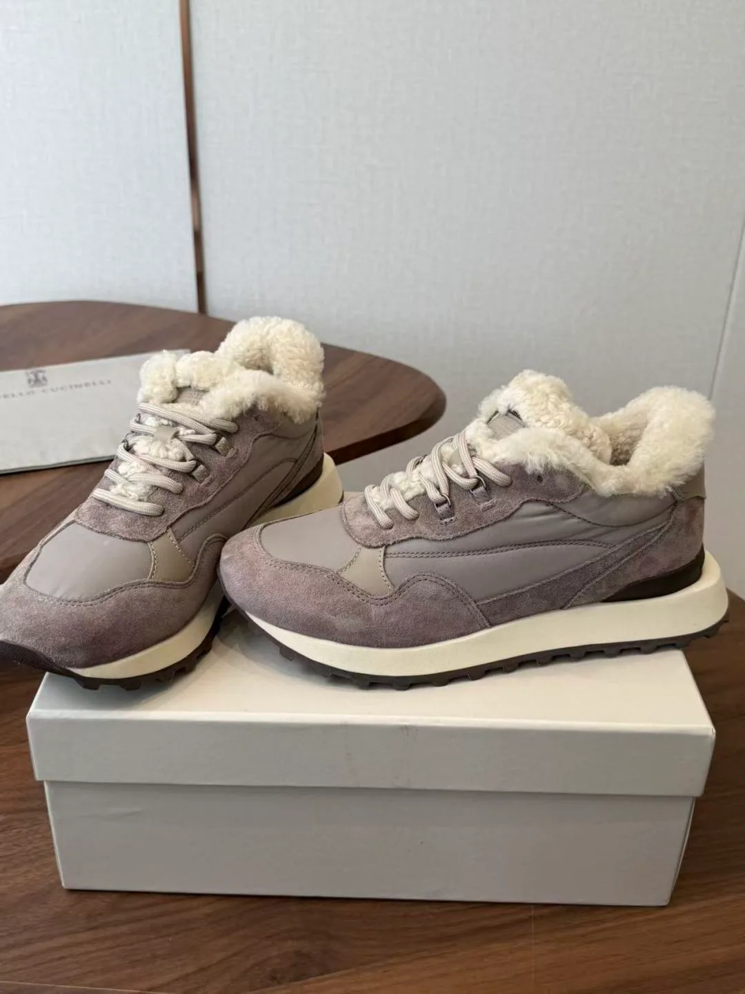 Кроссовки Женские Brunello Cucinelli 18182815