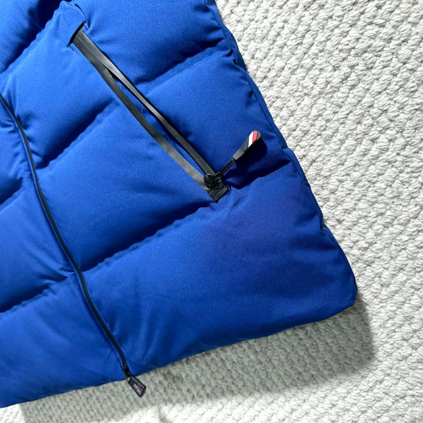 Куртки И Пуховики Мужские Moncler 200335