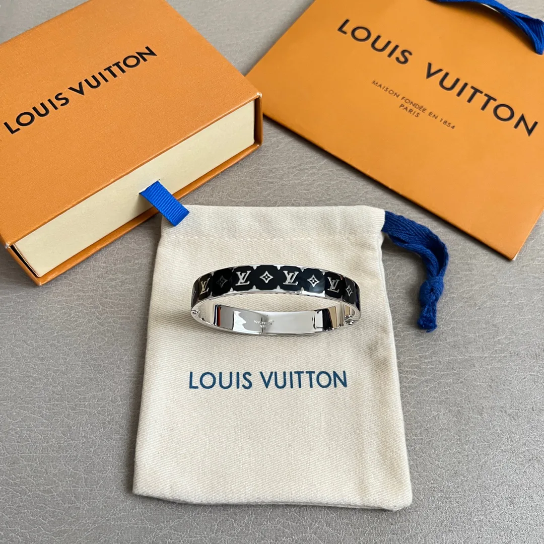 Бижутерия Louis Vuitton 1298178