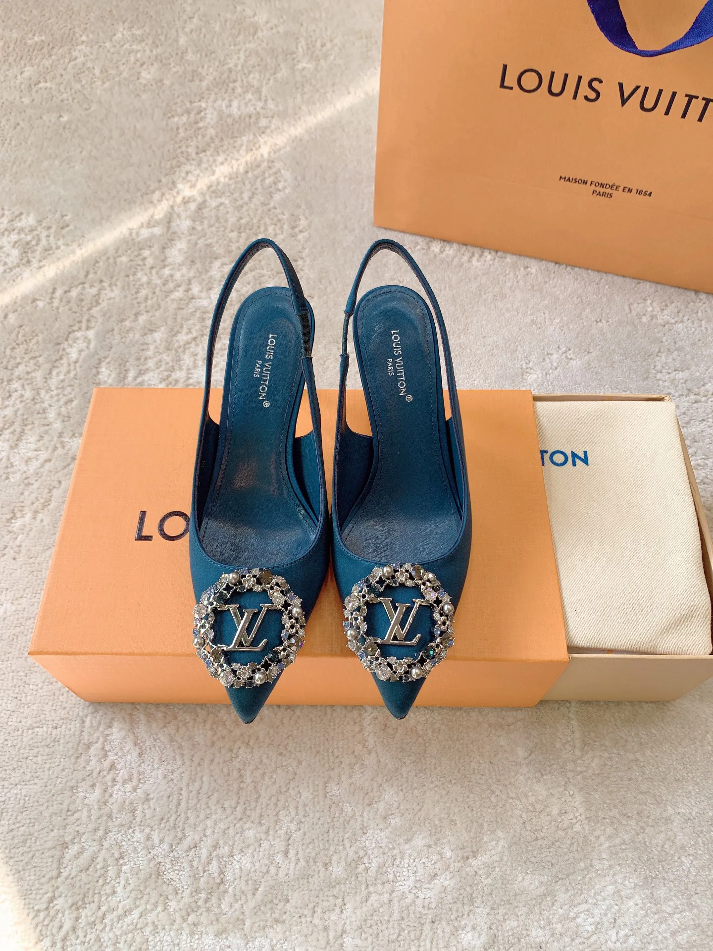 Туфли Женские Louis Vuitton 1834536