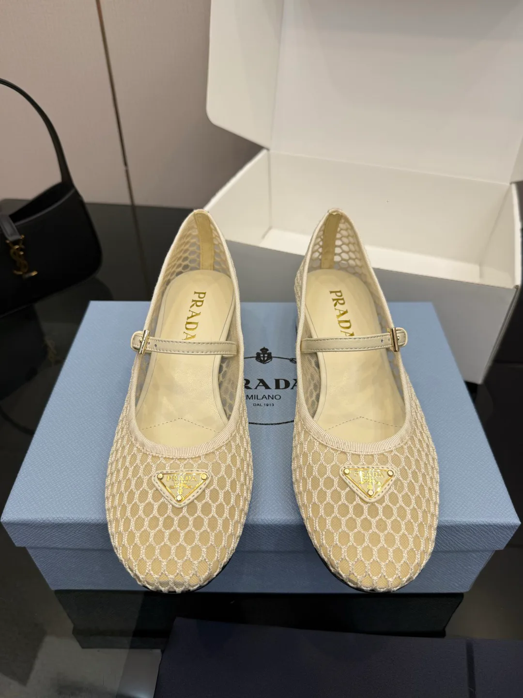 Туфли Женские Prada 13182188