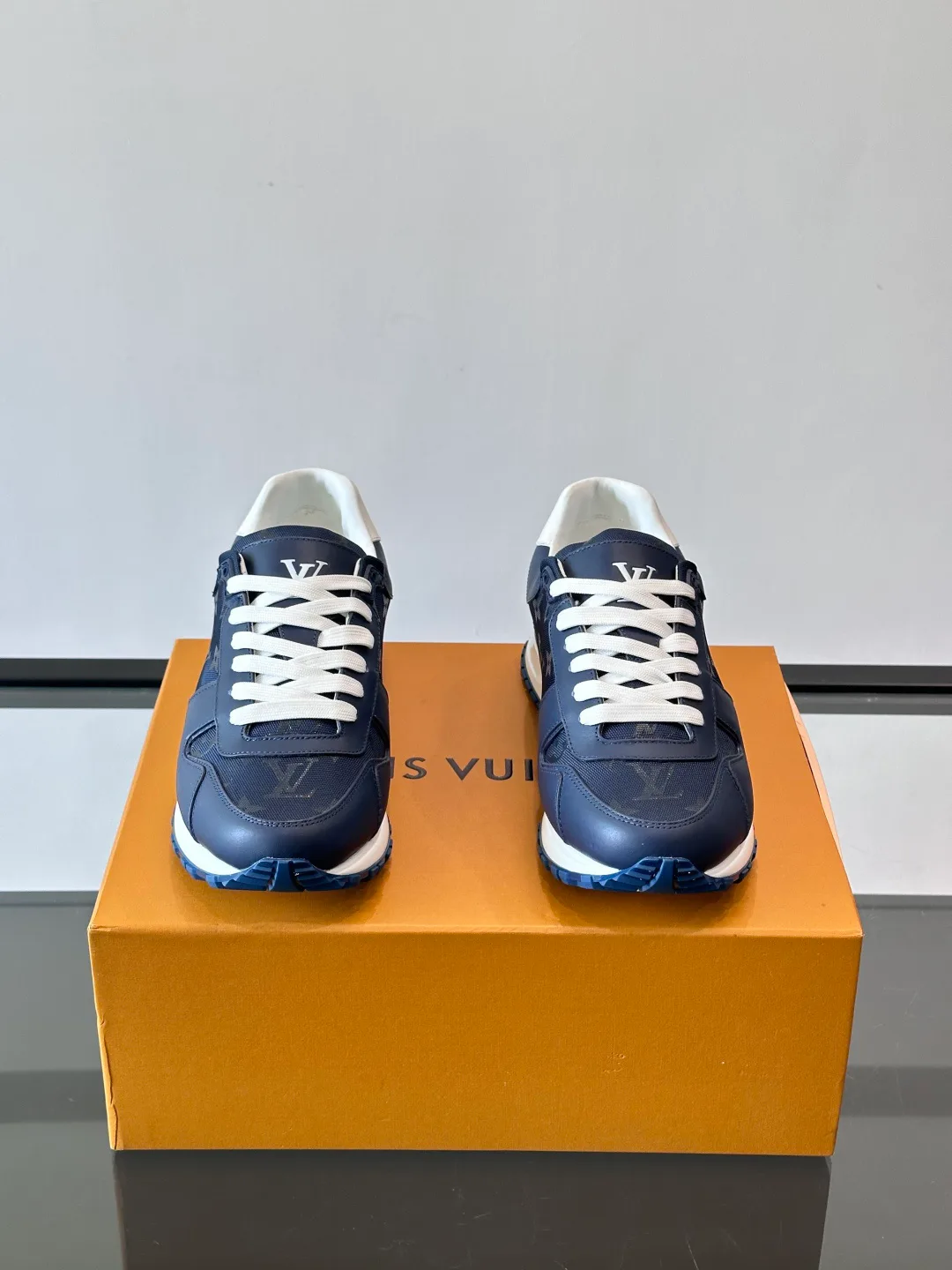 Кроссовки Мужские Louis Vuitton 1269657