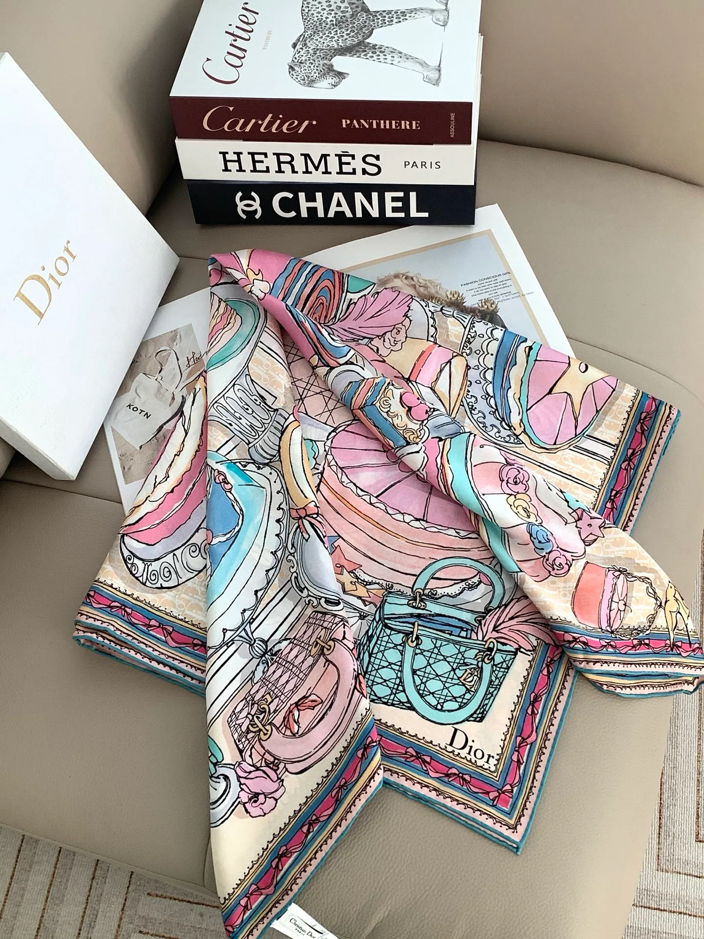 Платки Christian Dior 18675520