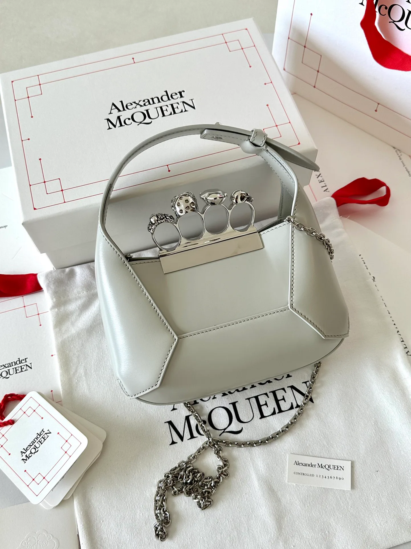 Сумки На Ремне Женские Alexander Mcqueen 11472532