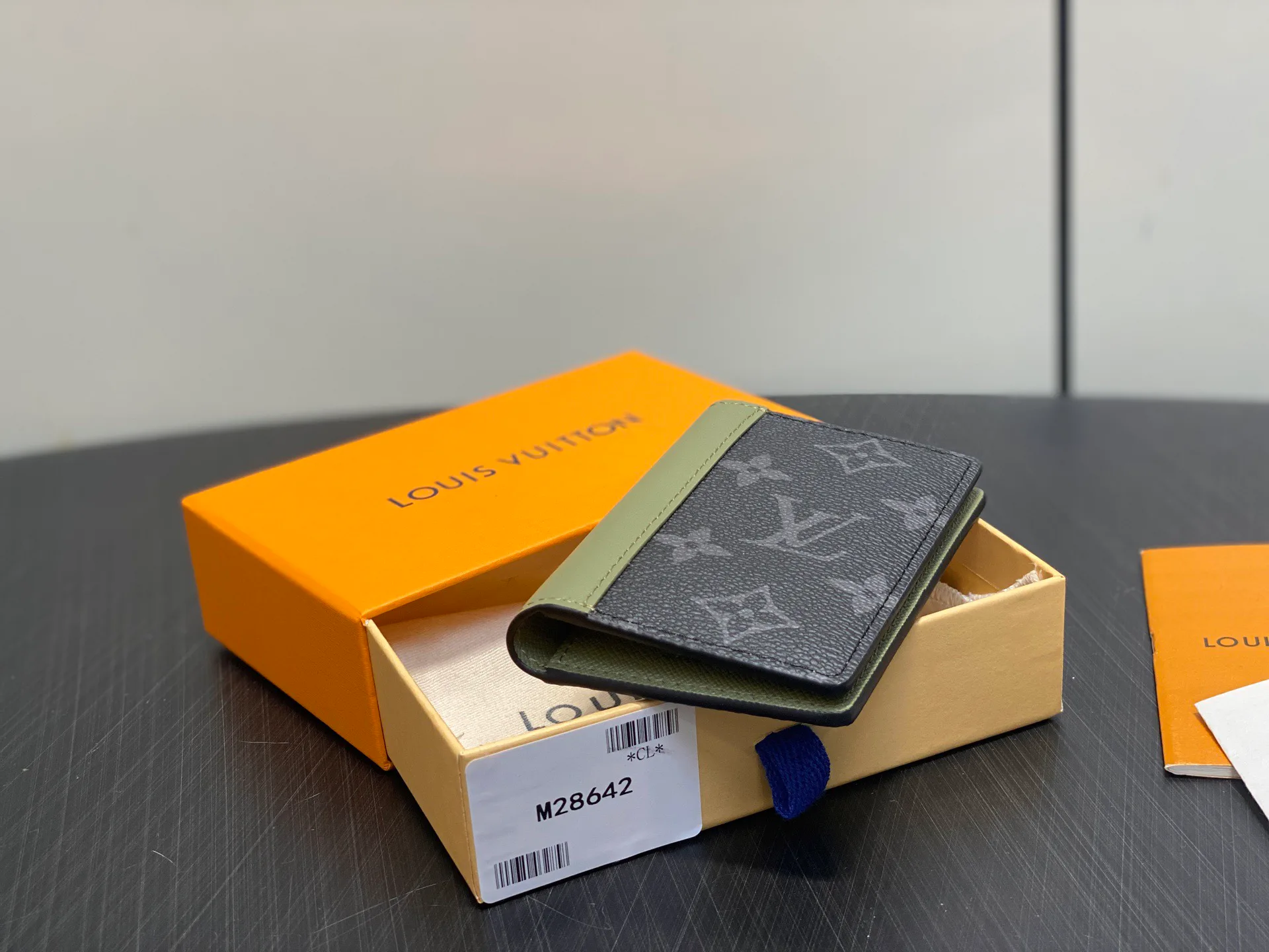 Клатчи Женские Louis Vuitton 17499406