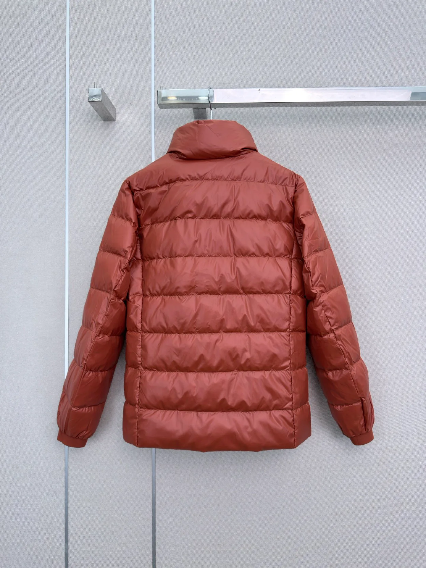 Куртки И Пуховики Женские Moncler 18501658