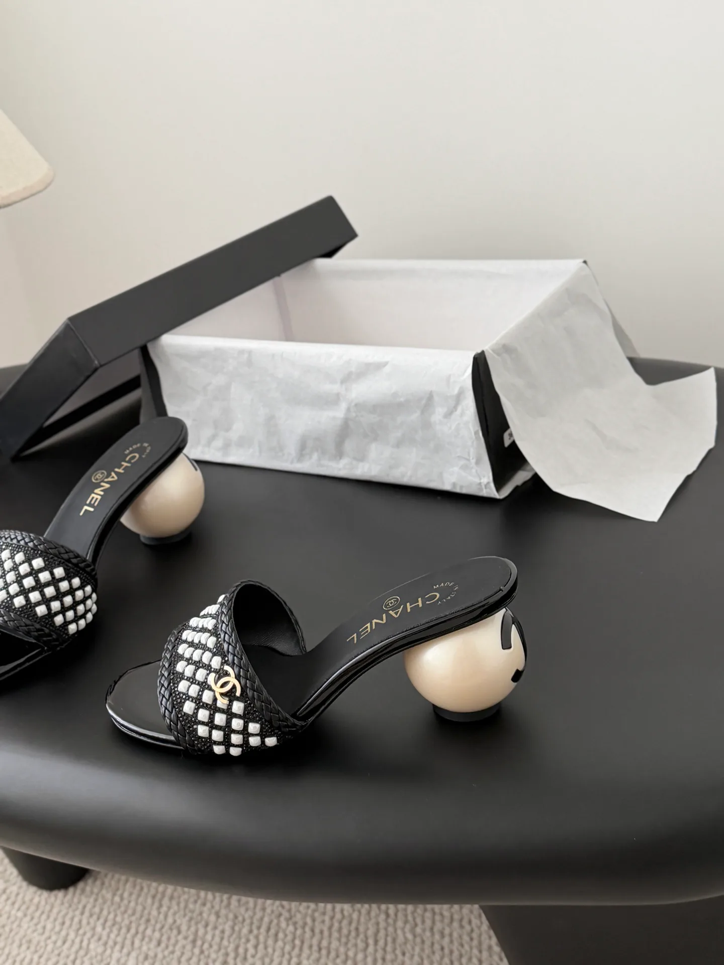 Босоножки Женские Chanel 10997479