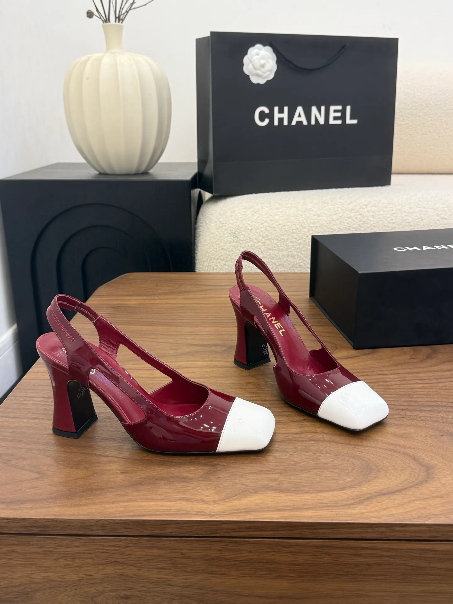 Туфли Женские Chanel 13230702