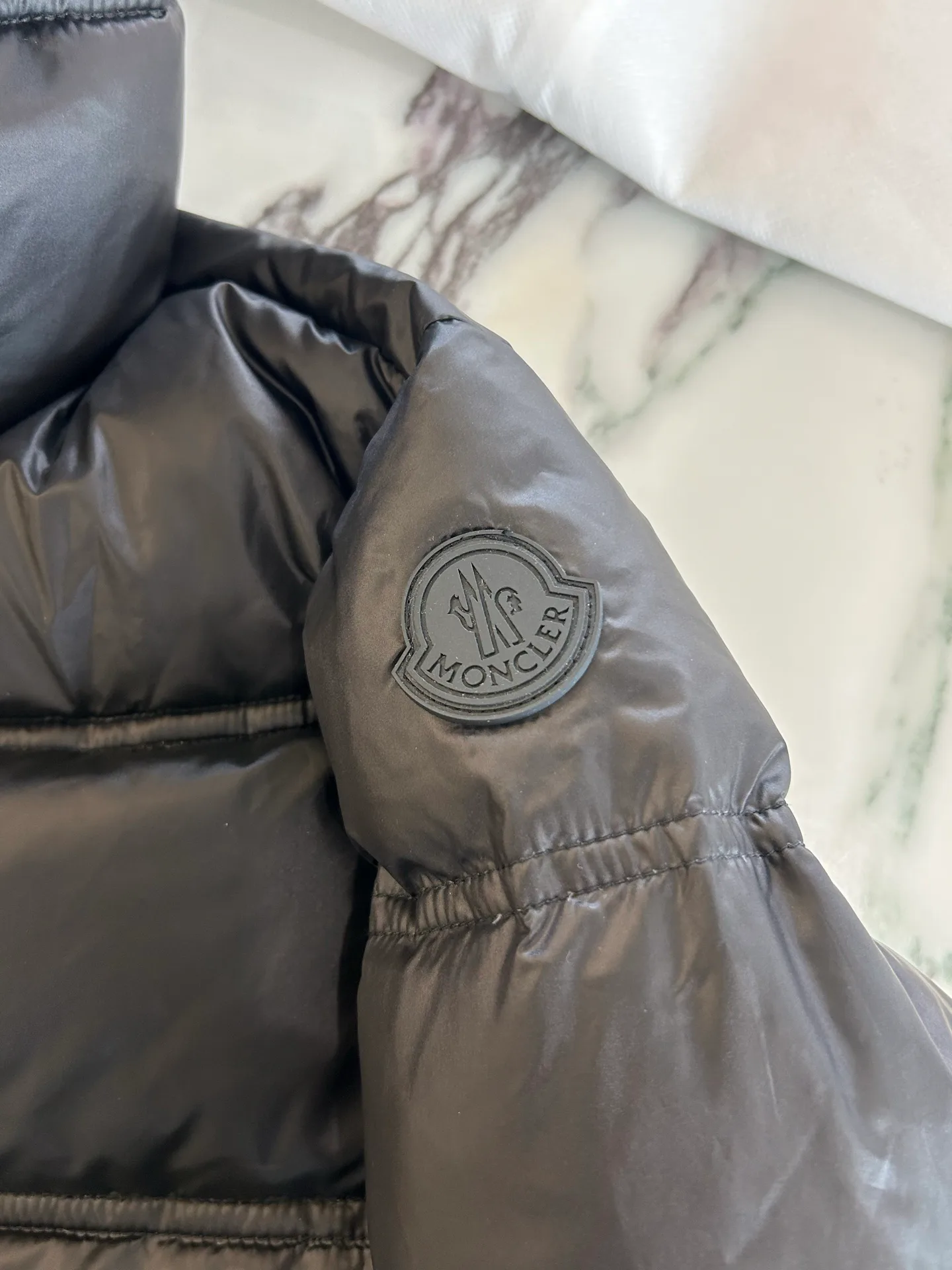 Куртки И Пуховики Женские Moncler 17904502