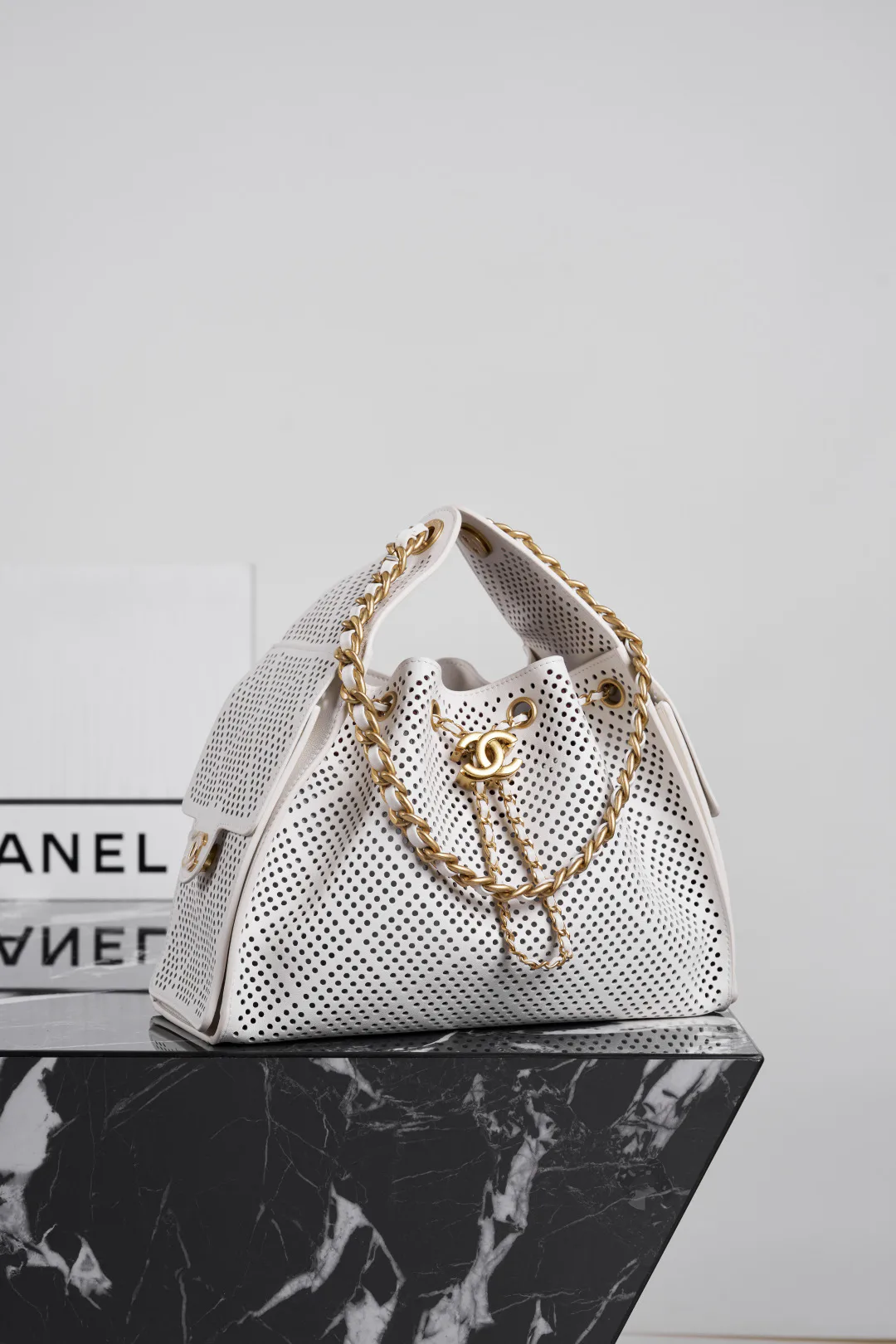 Классические Сумки Женские Chanel 17138064