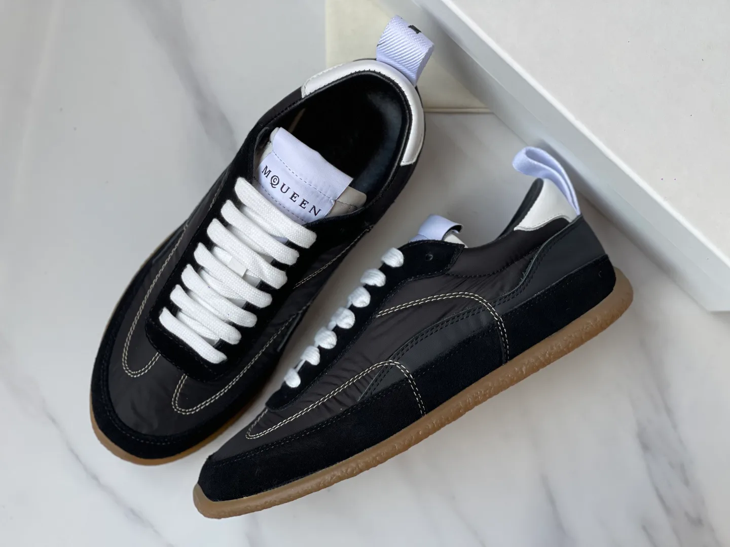 Кроссовки Женские Alexander Mcqueen 1745832