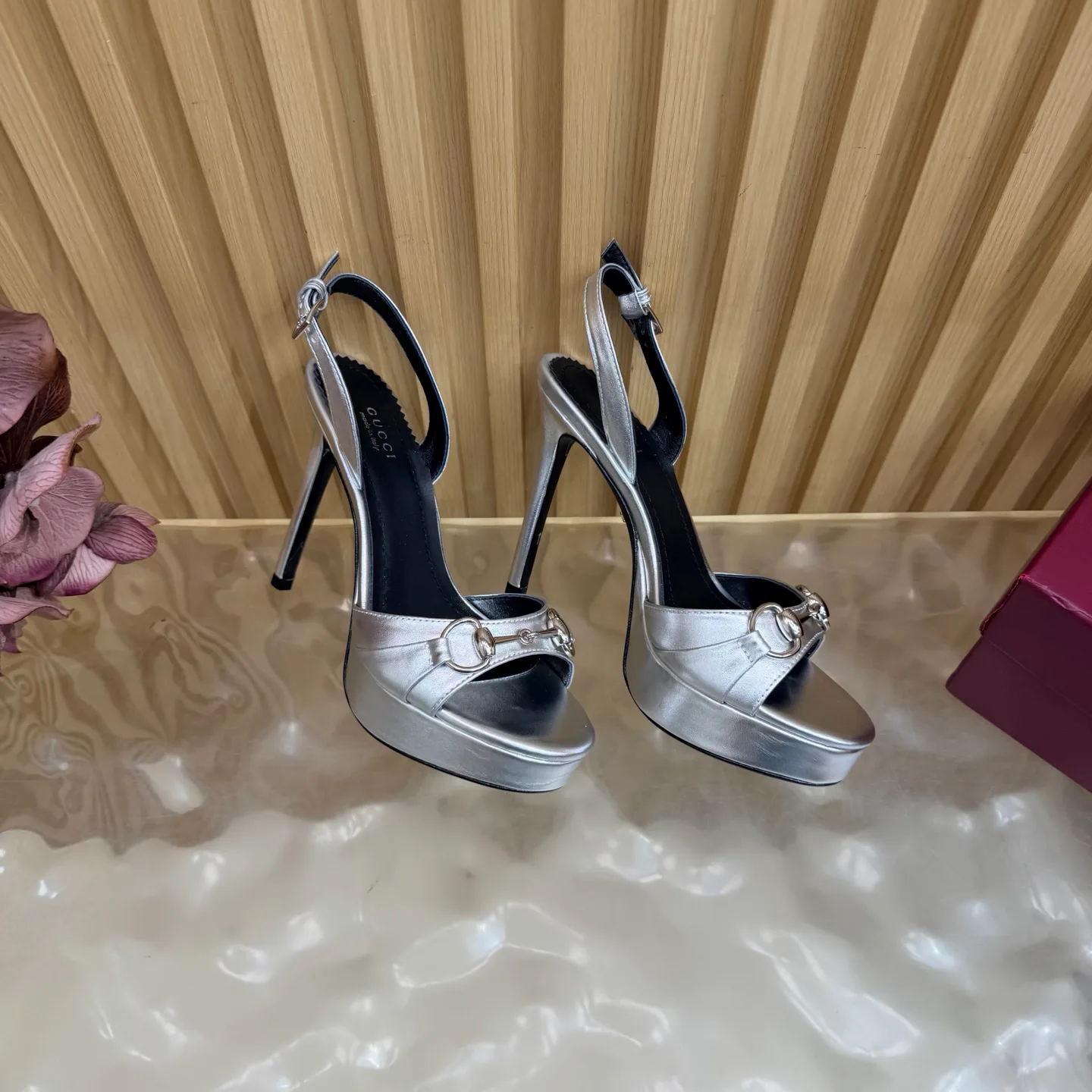 Босоножки Женские Gucci 17448815
