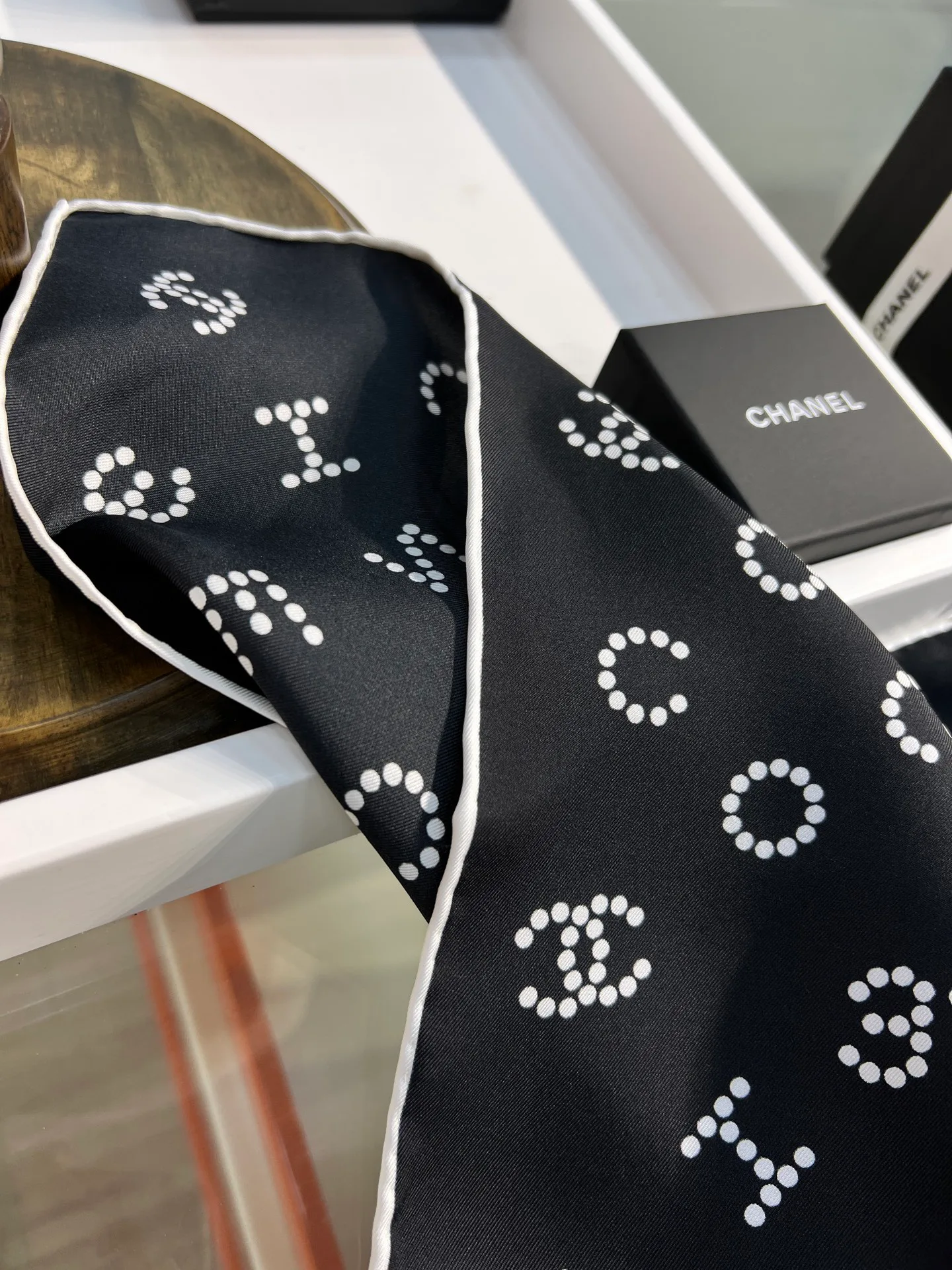 Шарфы Chanel 136903