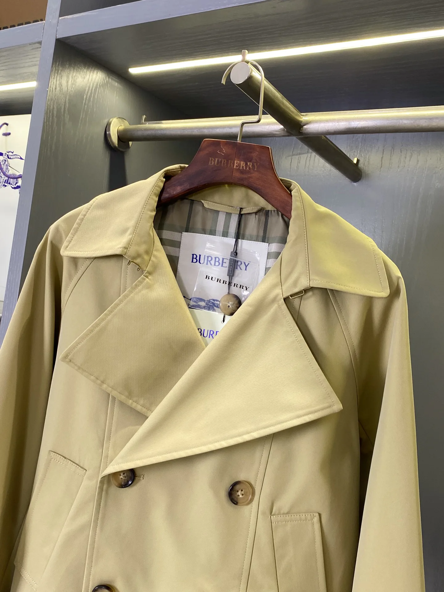 Тренчи Женские Burberry 18016163