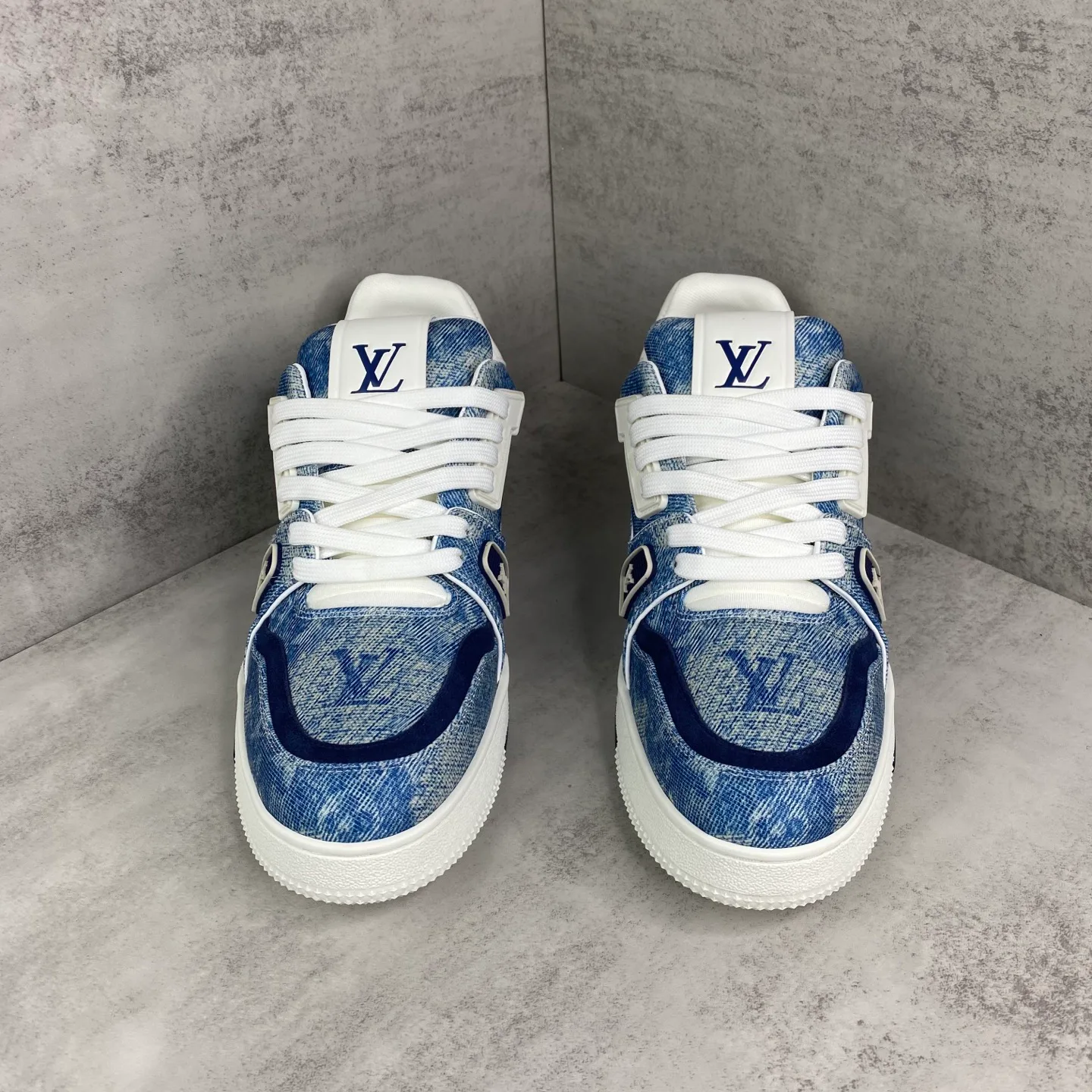 Кроссовки Женские Louis Vuitton 275322