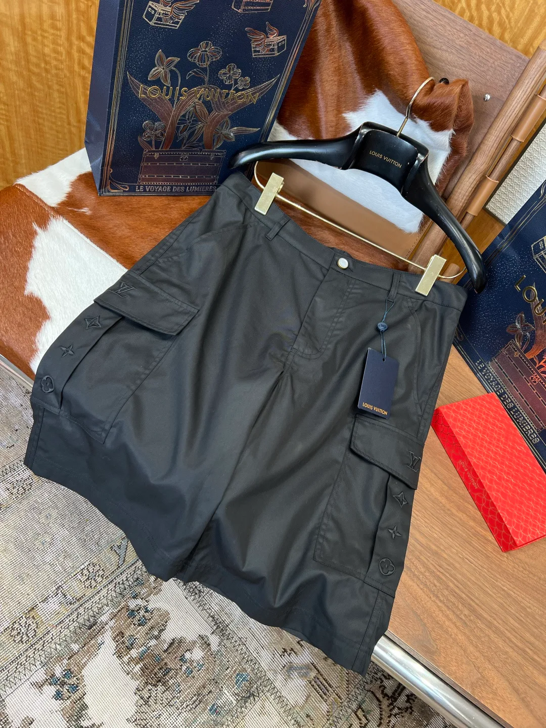 Шорты Мужские Louis Vuitton 10895689