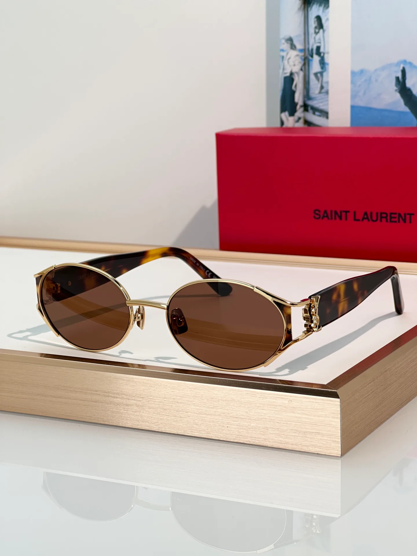 Очки Saint Laurent 18470236