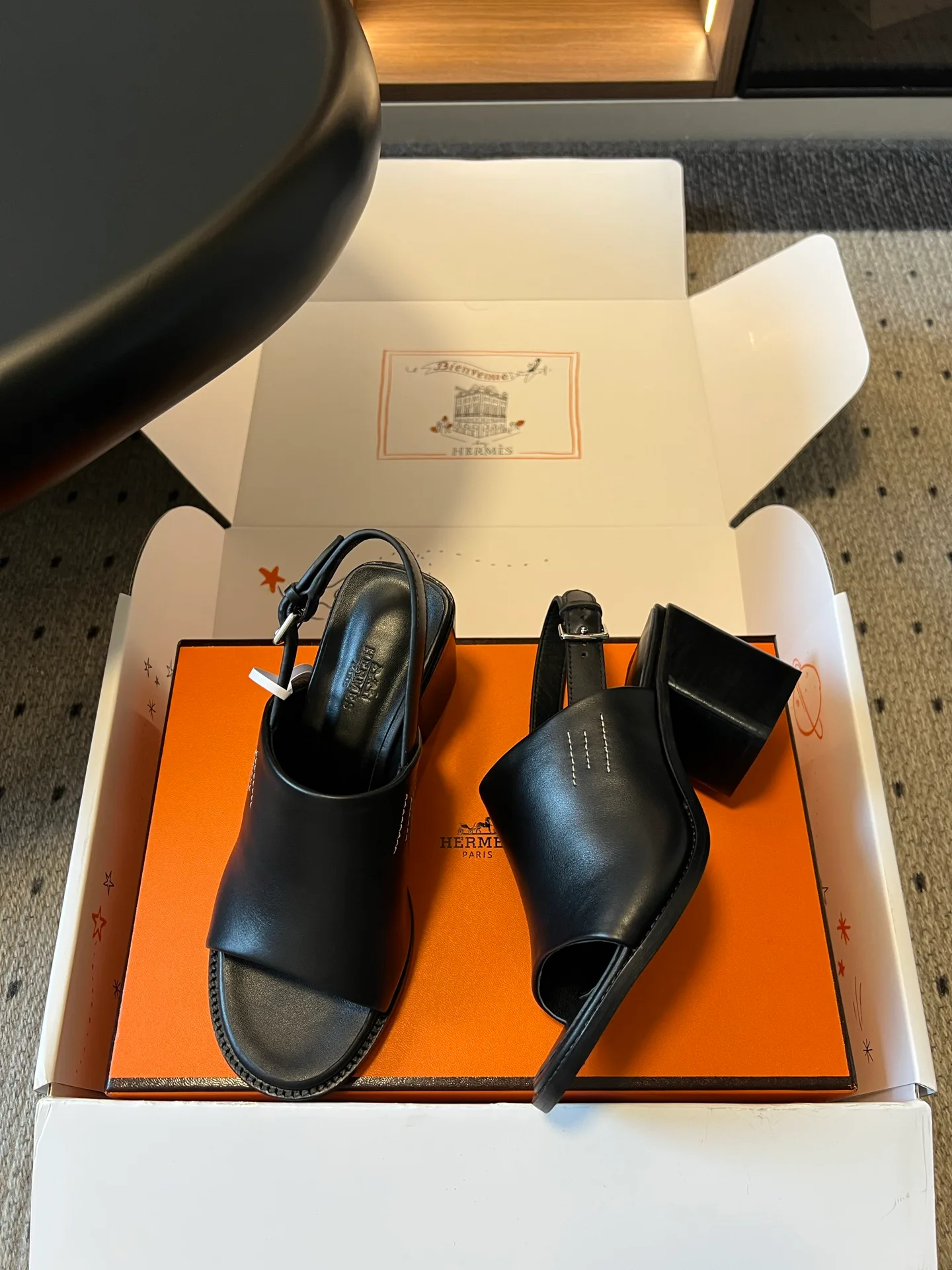 Босоножки Женские Hermes 14622784