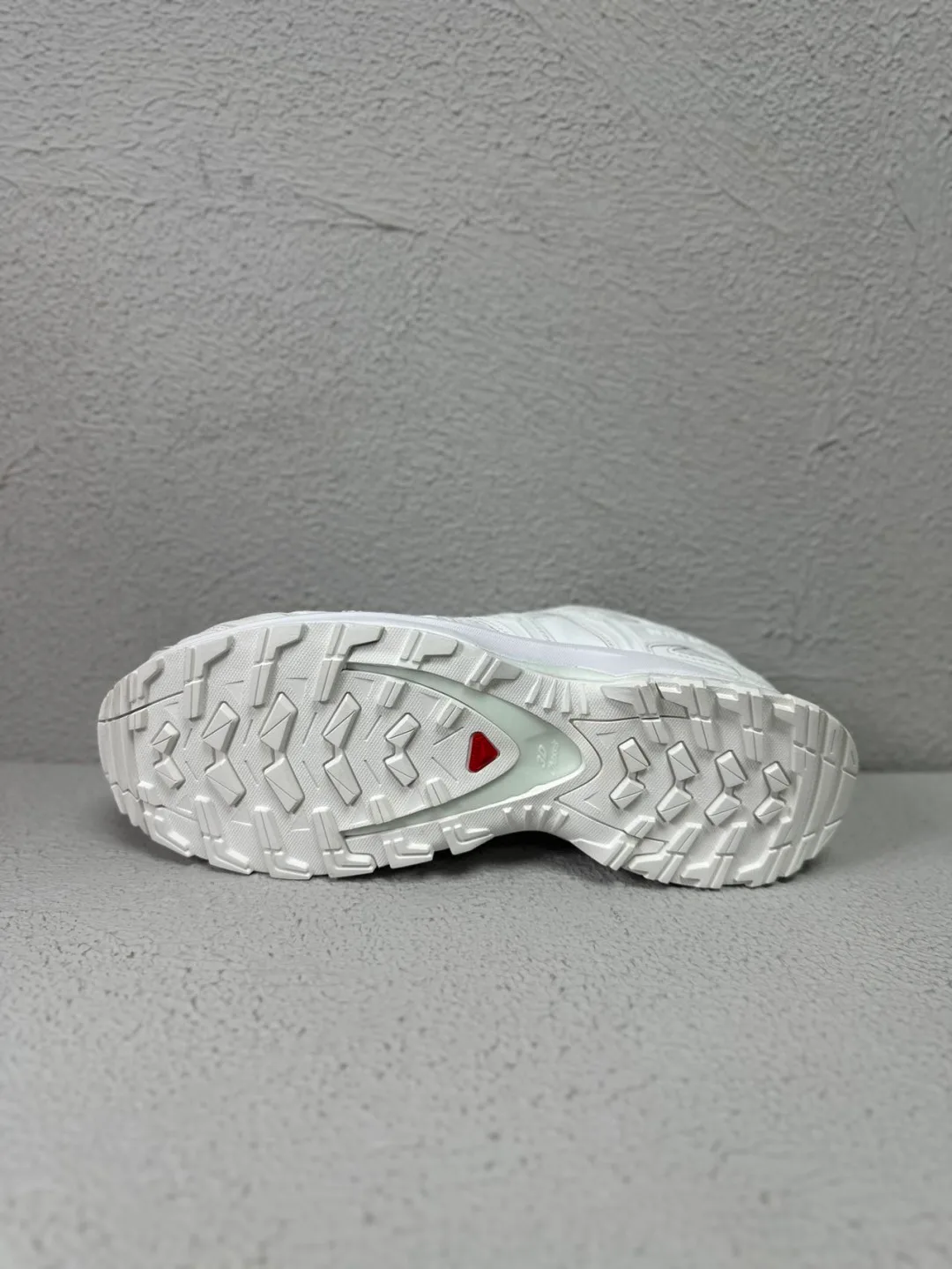 Кроссовки Женские Salomon 17962201